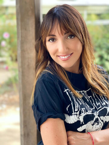 Ana Krish&#39;s Sample Photography Headshot